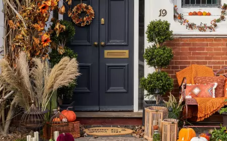7 идей для осеннего декора двора: как создать уют на улице в прохладный сезон
