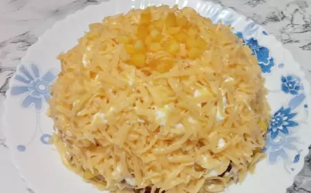 Салат с персиками.