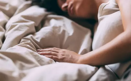 Почему осенью хочется спать больше?