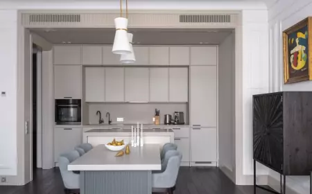 5 вещей, которые нельзя хранить на верхних полках — и где им лучшее место