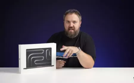 Новый MacBook Pro с чипом M4: распаковка и сравнение с предыдущей моделью