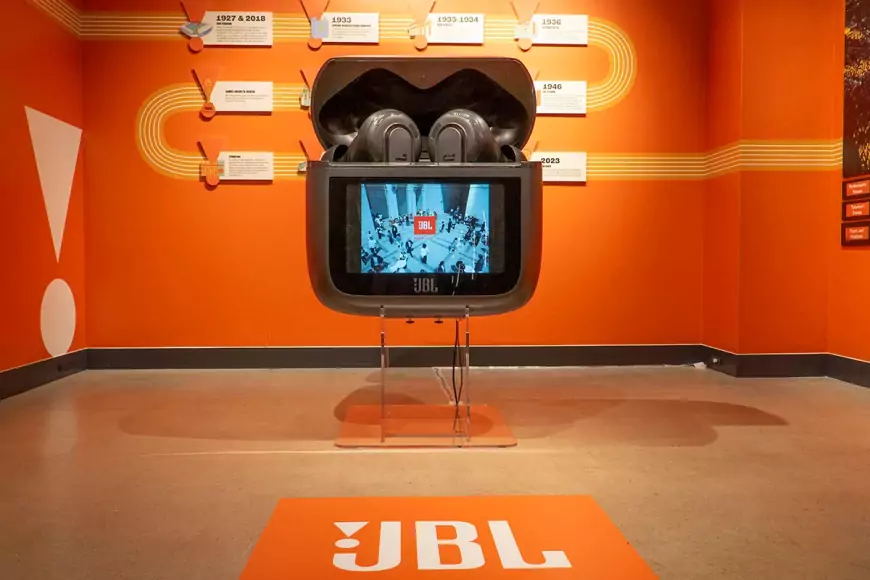 JBL TOUR PRO 3 и другие новинки Harman: осенне-зимний обзор