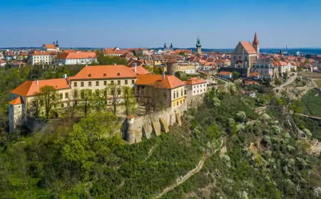 Чешский Зноймо против австрийских ветряков
