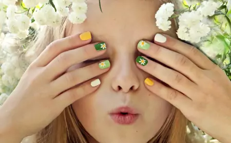 Детский маникюр: яркие ногти и спокойные родители