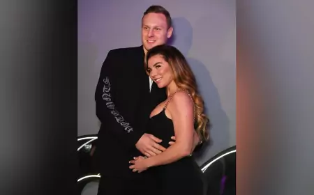 Винить Анну Седокову в самоубийстве последнего мужа? Не буду.