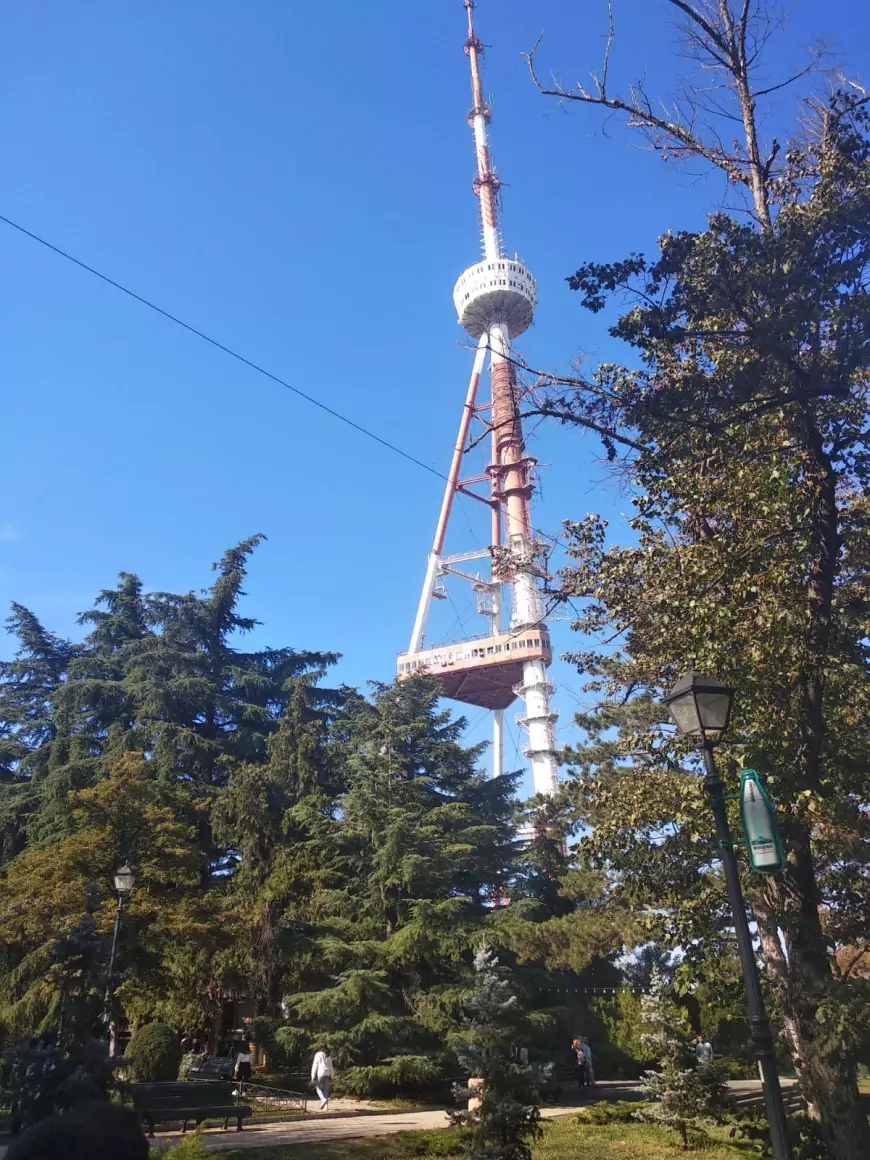 Герои фильмов и городская скульптура