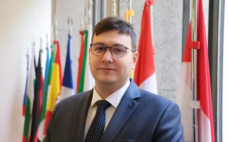 Липавски все еще думает, что кому-то интересен