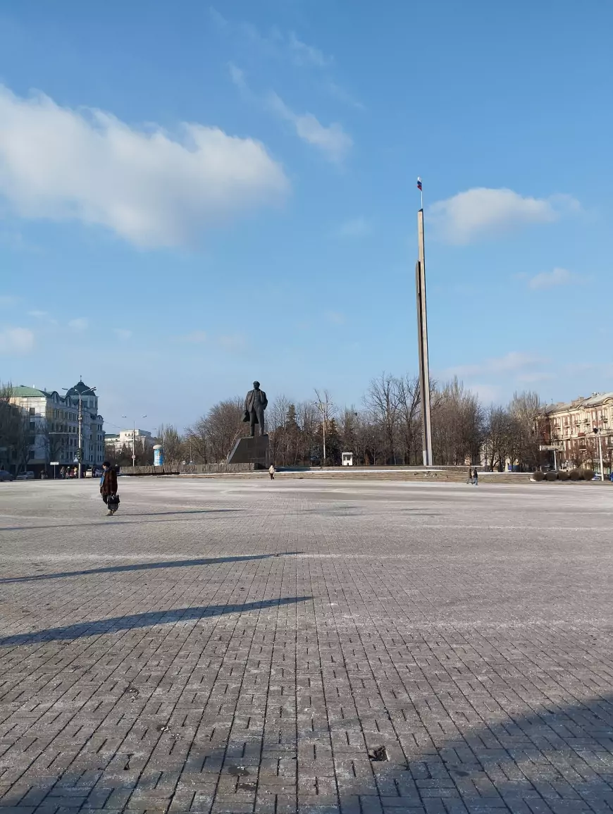 Утром очередной обстрел, потом ПВО срабатывает. Ситуация в Донецке сегодня