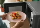 7 продуктов, которые в микроволновке превращаются в яд