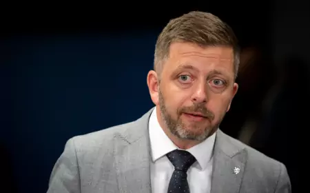 Доминику Гашеку требуется охрана после слов Медведева